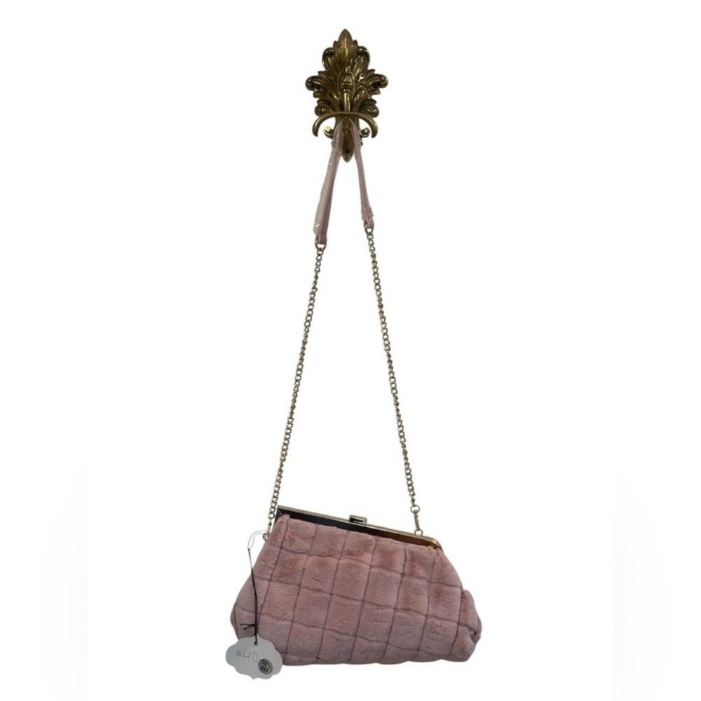 BAM FOREVER Pink Quilted Faux Fur Gold Tone Chain Cross Body Purse. Snap Closure